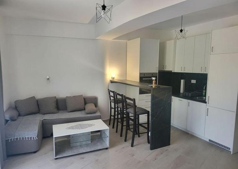 Apartman Vian 1 - Bed and Breakfast Brca