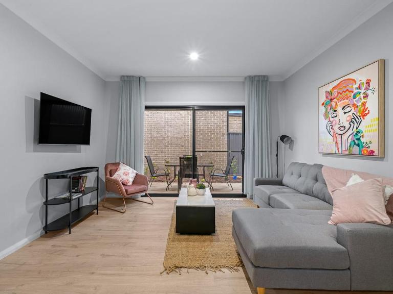 2 Bed Central New townhouse - B&B Beechworth