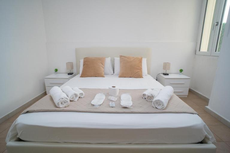 WHITEHOUSE - Ferienwohnung Lecce