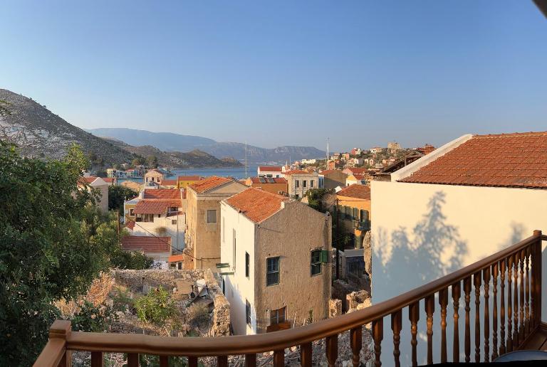 Twin vista getaway - Chambres d'hôtes Megísti
