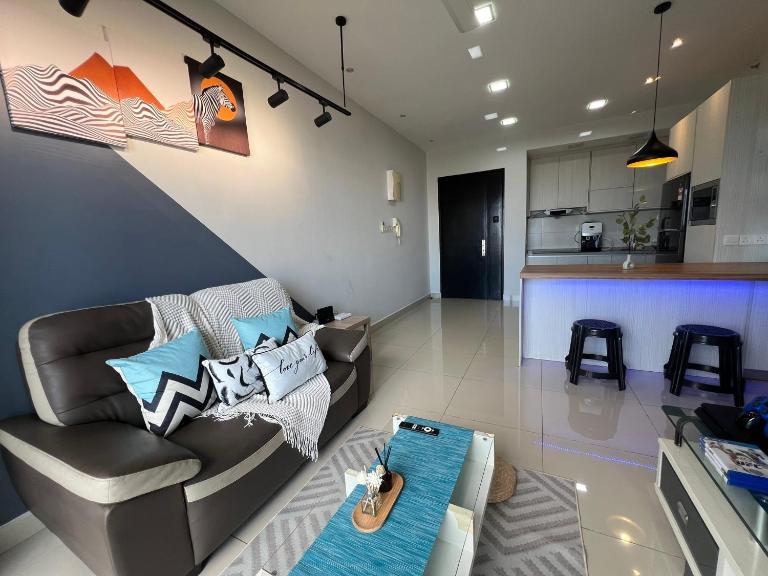 RiverView 8PAX 3BR in KBtown PS4, Netflix A-11-3 - B&B Kota Bharu