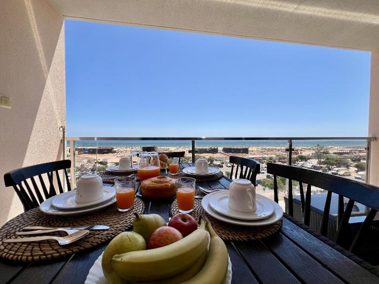 Monte Gordo Beach Ocean View 3 by Homing - Ferienwohnung Monte Gordo