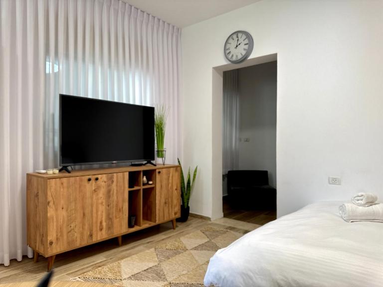 דירת אירוח חגית - Bed and Breakfast Sde Naẖum