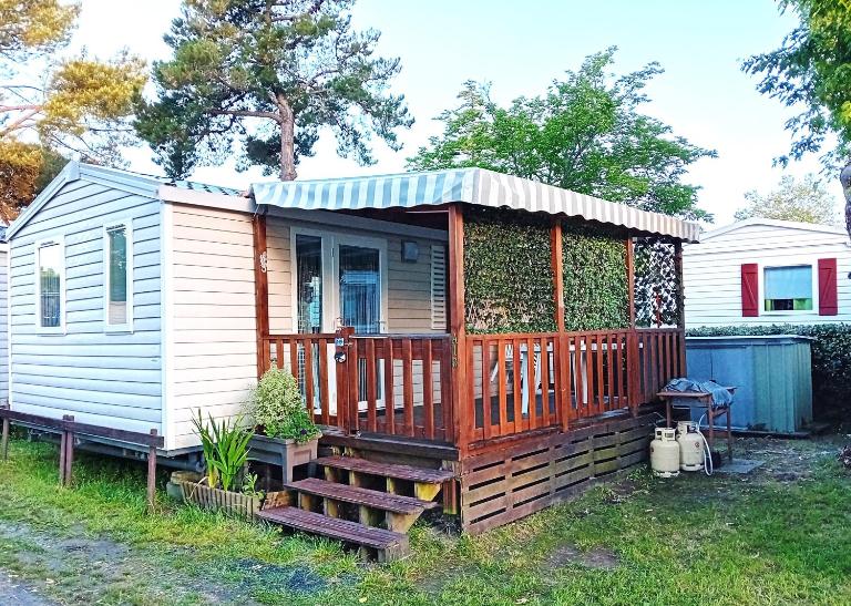 2 Bed - Sleeps 4 - On-Site Activities - Near Beach - B&B Saint-Jean-de-Monts