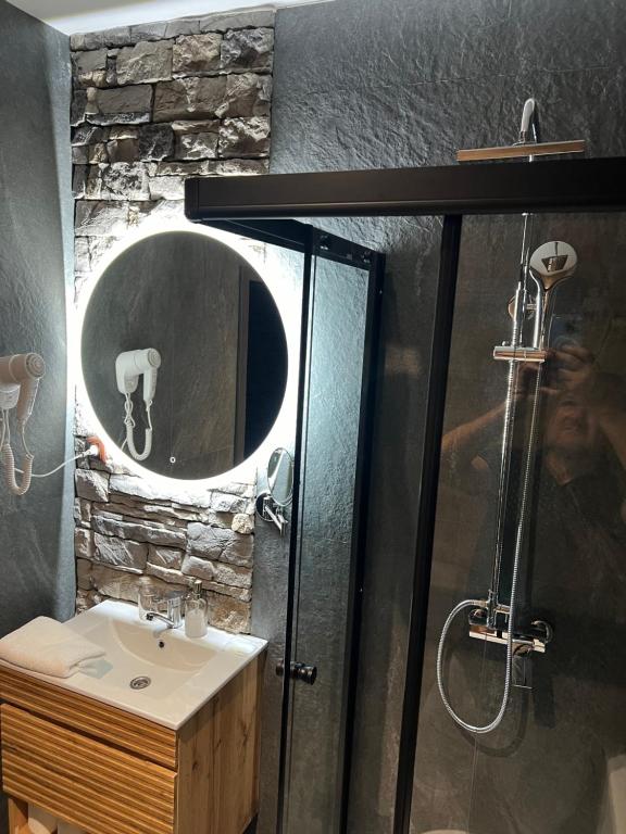 Vrbecká restaurace- penzion 1 - B&B Hrubá Vrbka