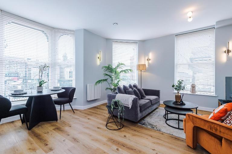 Harrogate House Apt 1 - Cheltenham Parade View - B&B Harrogate