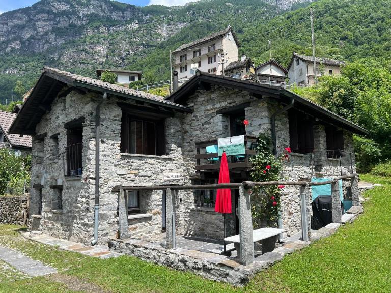 Rustico Efrina, neu renoviert - Ferienwohnung Frasco