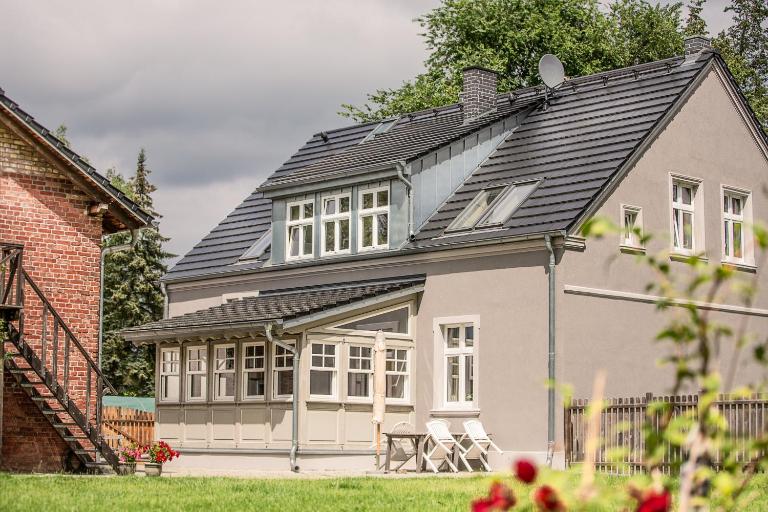 Landhaus hinter`m See Ferienwohnung Landliebe luxuriöser Wintergarten Kachelöfen - Ferienwohnung Hintersee