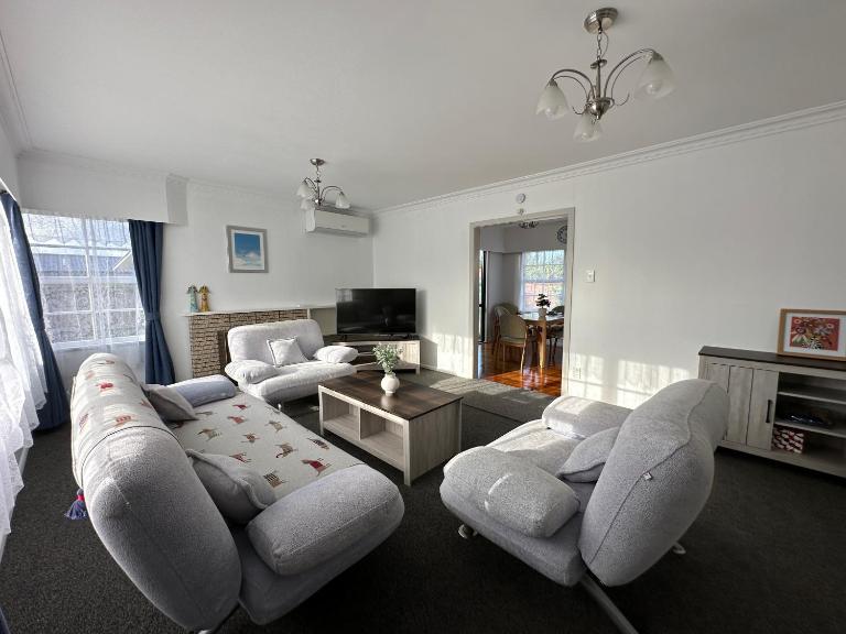 Gracious 3 Bdrm House in Chartwell - Ferienwohnung Hamilton