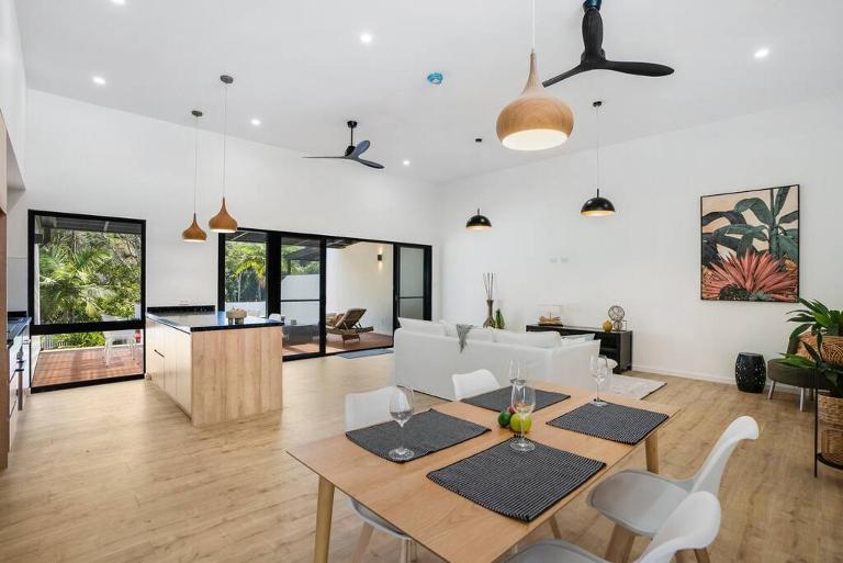 Tropical Kuranda Modern Retreat - B&B Kuranda