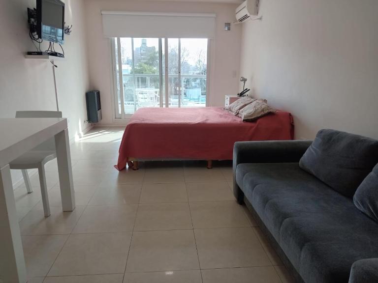 Aparment Alvear 1360 - Bed and Breakfast Rosario