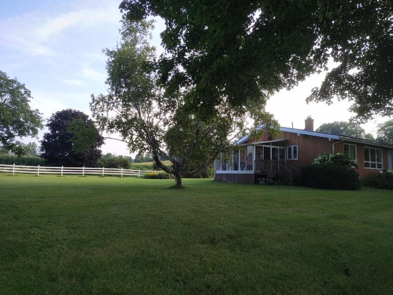 Cottage on the Pond - B&B Millbrook