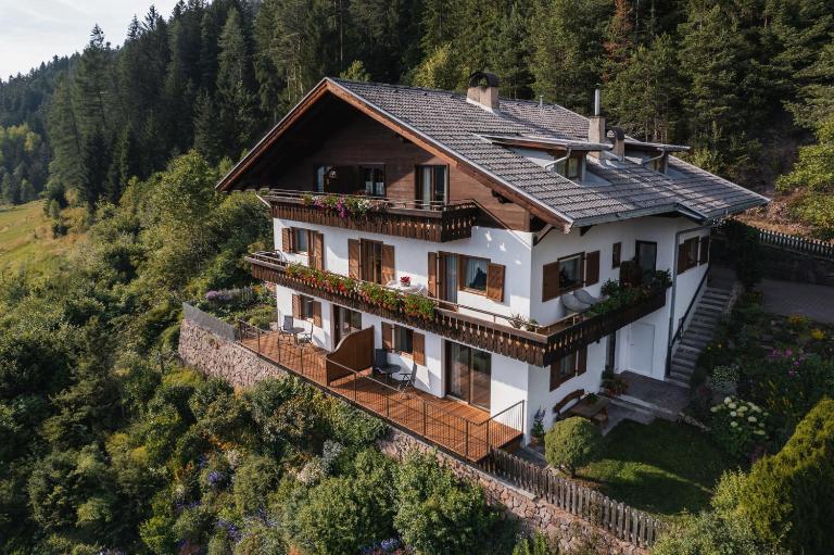 Apartments Kranebitt - B&B San Nicolò d'Ega