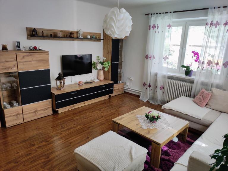 Priestranný dom v malebnom prostredí Liptova - B&B Ružomberok