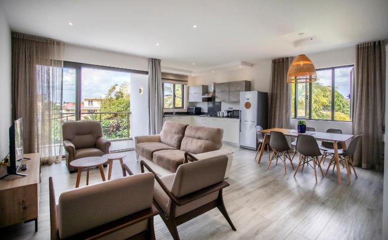 Mayfair Condo in Pereybere - Chambres d'hôtes Péreybère