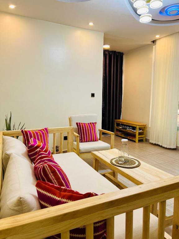 Live Well Rwanda House - B&B Kigali