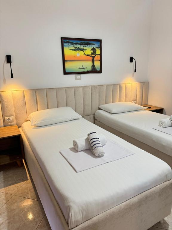 White house 2 Ksamil - B&B Santi Quaranta
