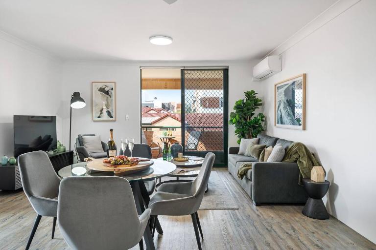 The Downtown Retreat - Heart of Redfern - B&B Sídney