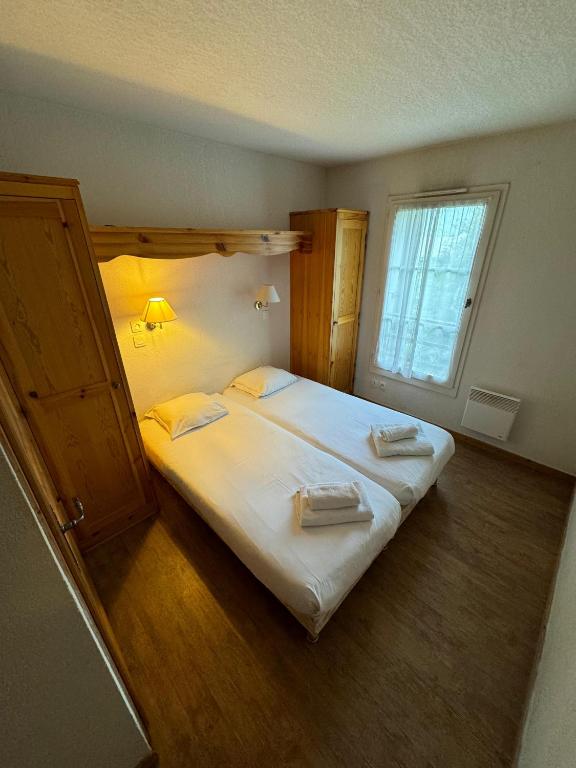 Grand Panorama 216 - 2 bed Apt, next to Bettex lift, sleeps 6 - Bed and Breakfast Saint-Gervais-les-Bains