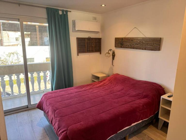 ApartaHotel Lacatedral - Bed and Breakfast Reconquista