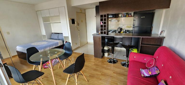 Hermoso Homestudio en Nuñez con Amplio balcon luminoso - B&B Buenos Aires