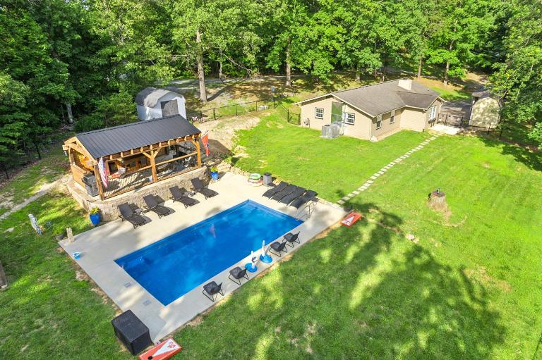 NEW 3BR-Pvt Swimming Pool-3 miles to Dollywood - B&B Sevierville