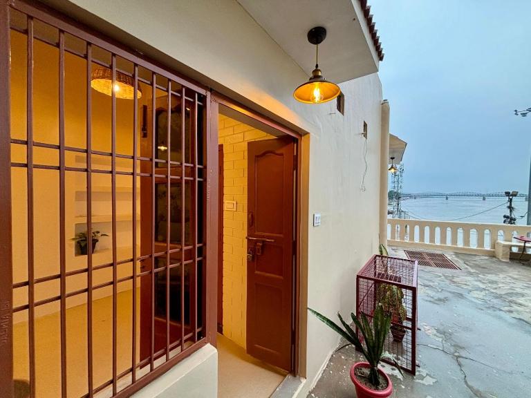 Vintage River Homestay - B&B Varanasi