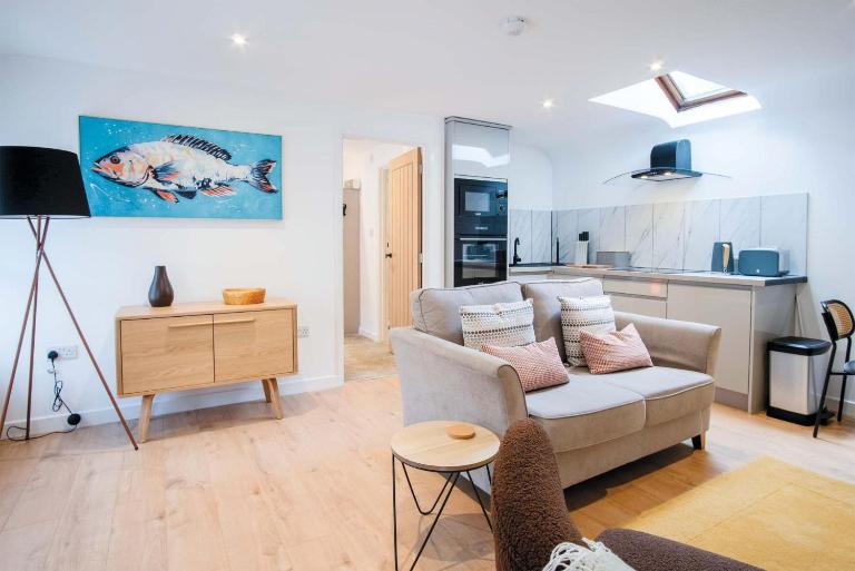 The Lobster Pot - 1 Bedroom Apartment - Tenby - Chambres d'hôtes Tenby