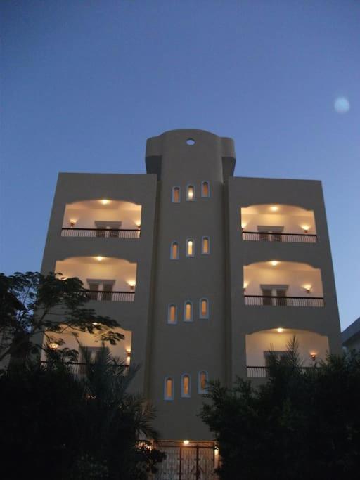Desert Rose Apartment - Chambres d'hôtes Hurghada