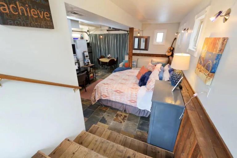 #StayinMyDistrict Hyde Park Down - B&B Boise