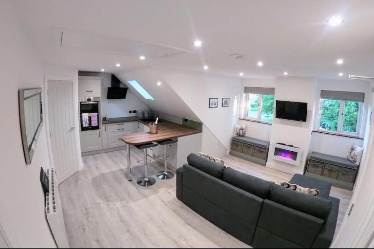 Lavender Lodge - Modern apartment in York, near Racecourse - B&B Copmanthorpe
