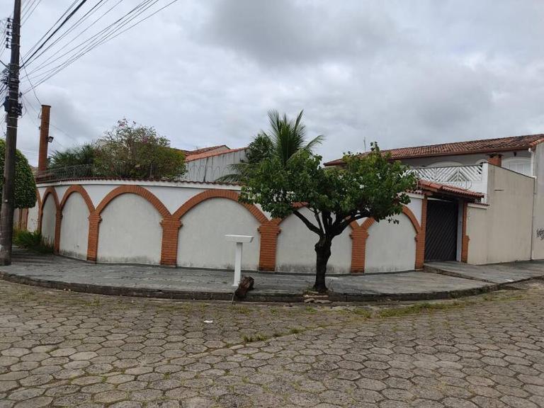 Casa com Piscina Peruibe - Bed and Breakfast Peruíbe