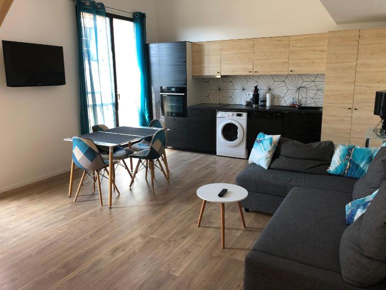 Duplex Jaden - 3 pièces climatisé 80m2 - B&B Villeveyrac