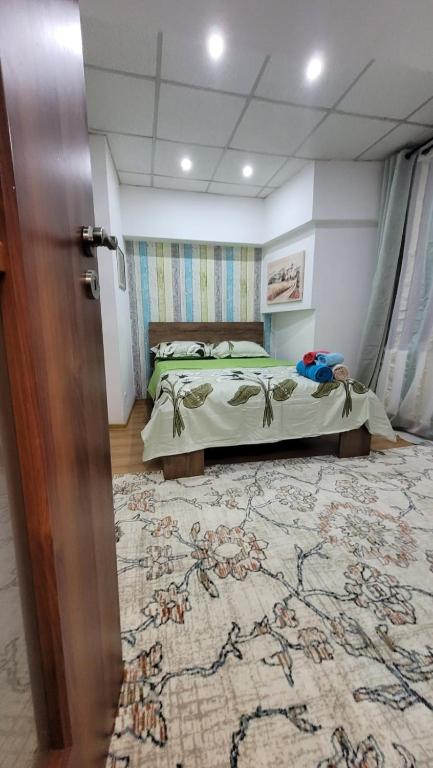 The Cozzy Corner Apartments - Bed and Breakfast Boekarest