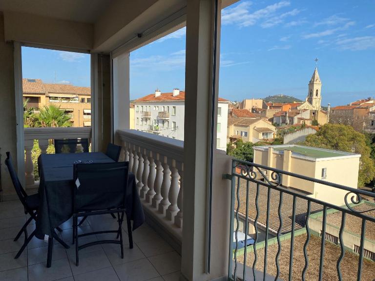 Le Schumann - Ferienwohnung Sanary-sur-Mer