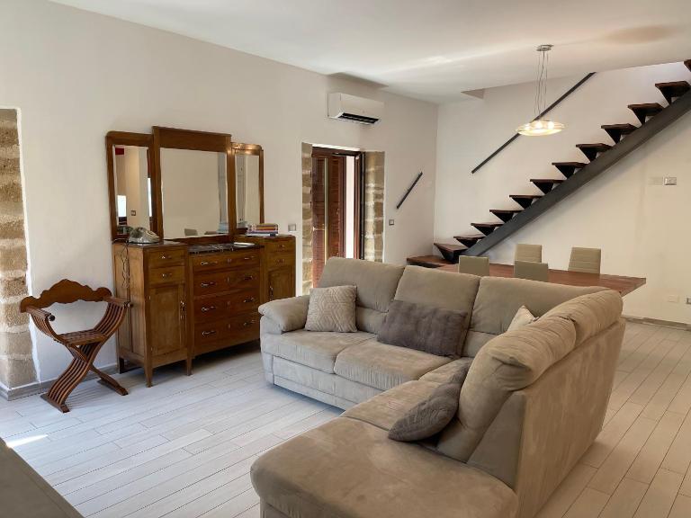 BigSun Guest House - Ferienwohnung Alghero