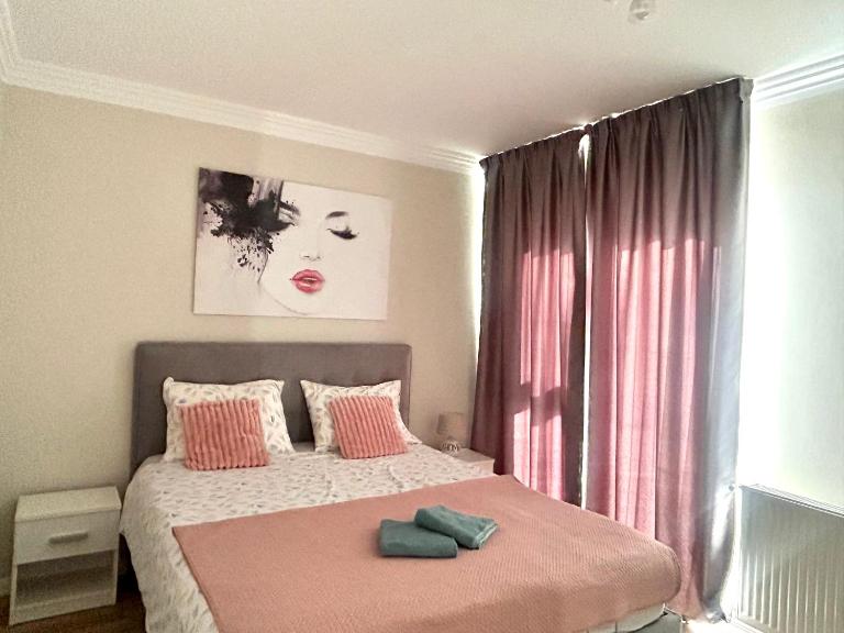 Divany Apartaments Brasov - Coresi Mall - Chambres d'hôtes Braşov