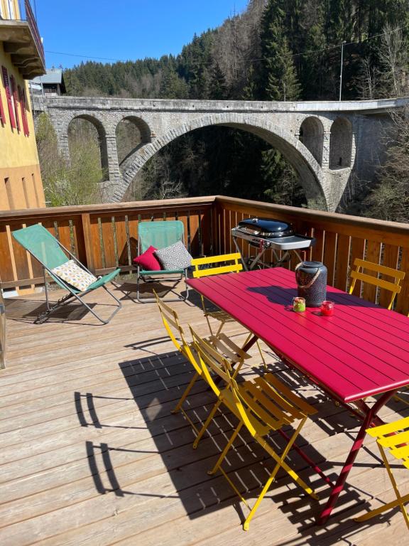 Espace Diamant - Duplex typiquement Savoyard - Chambres d'hôtes Flumet