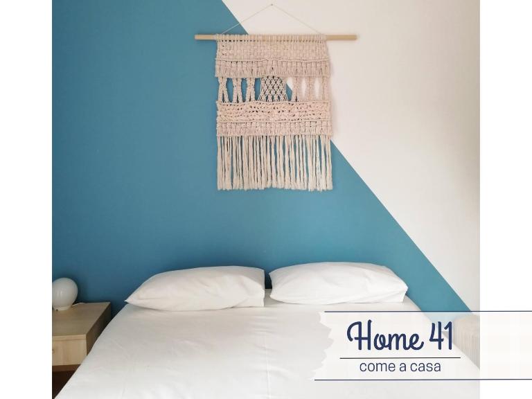 Home 41 - Bed and Breakfast Turijn