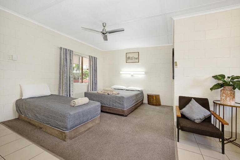 Hillview Motel Charters Towers QLD - B&B Charters Towers