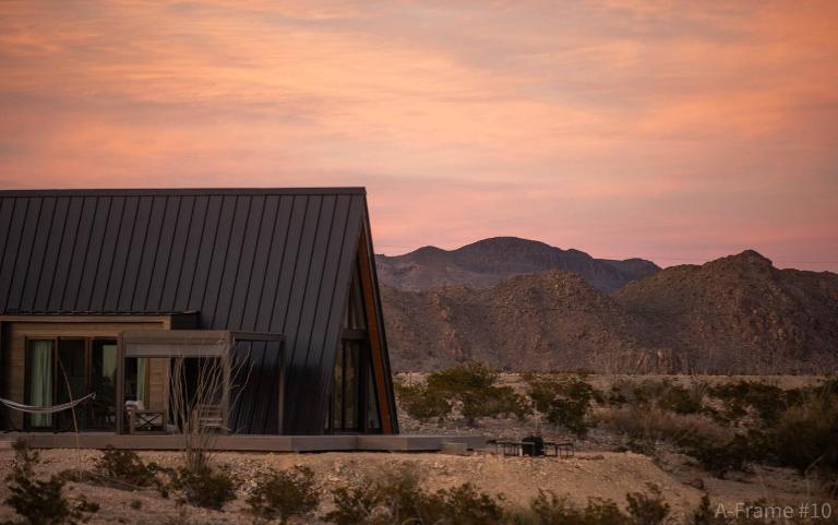 Stardust Big Bend Luxury A-Frame#10 with a fab view - Chambres d'hôtes Terlingua