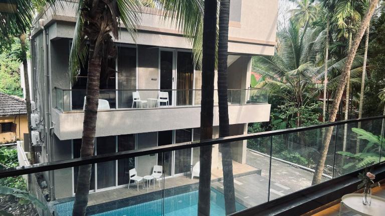 Waves By Jumbo Holidayz - Ferienwohnung Alibag
