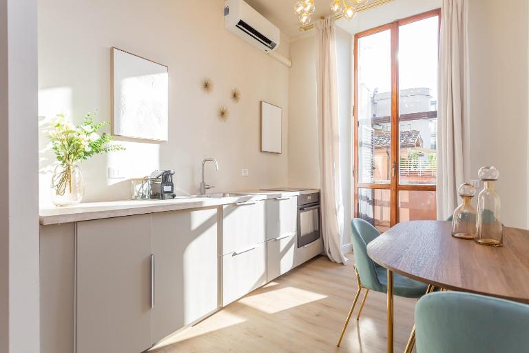 Daplace - Romina Apartment - B&B Roma