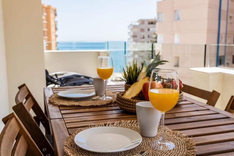 Sur Suites del Sol Apartamento 3 hab y 2 wc con gran terraza y piscina a pasos de la playa - Ferienwohnung Fuengirola