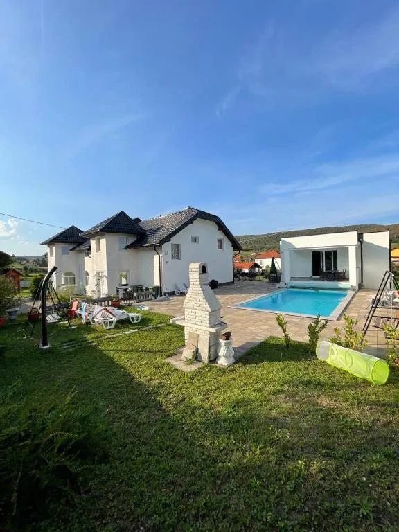 Villa Sami - Bed and Breakfast Bihac