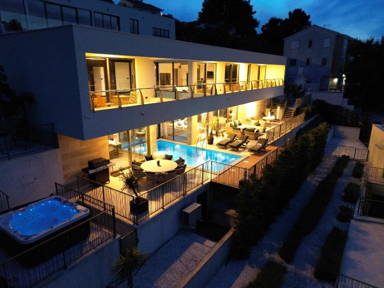 Villa Sophie Emilie - Ferienwohnung Okrug Donji