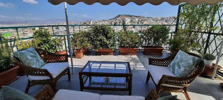 Taratsaki - Ferienwohnung Athen