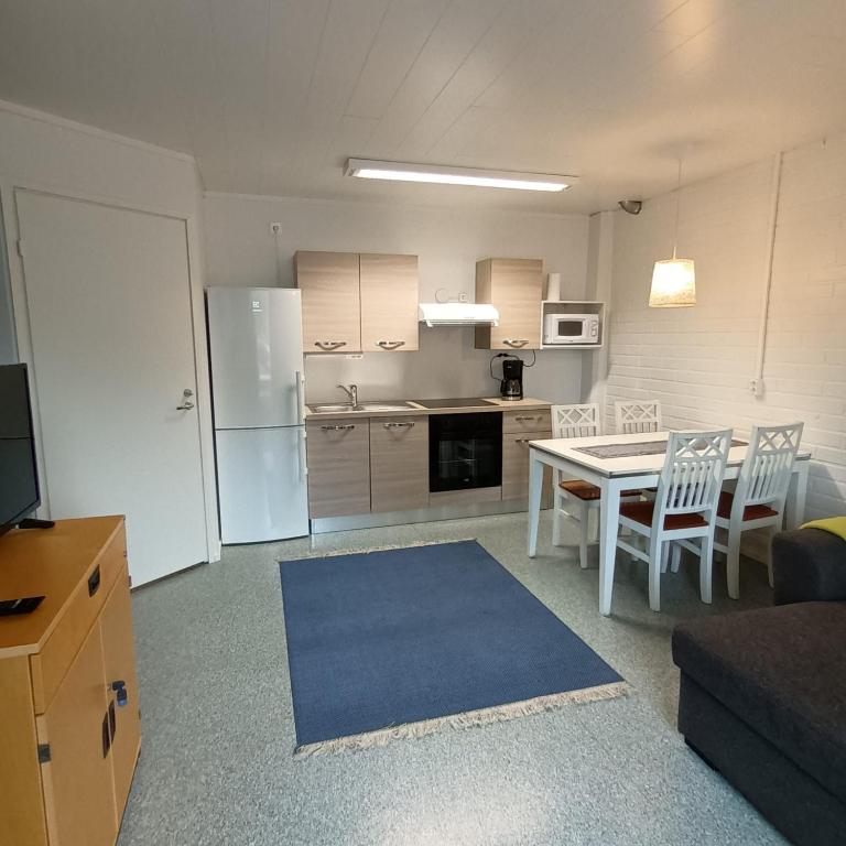 Varastotie 1B - Ferienwohnung Ylivieska