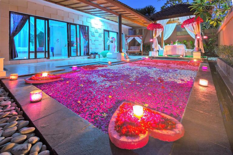 Romantic Private Villas Kuta Bali - Chambres d'hôtes Kuta
