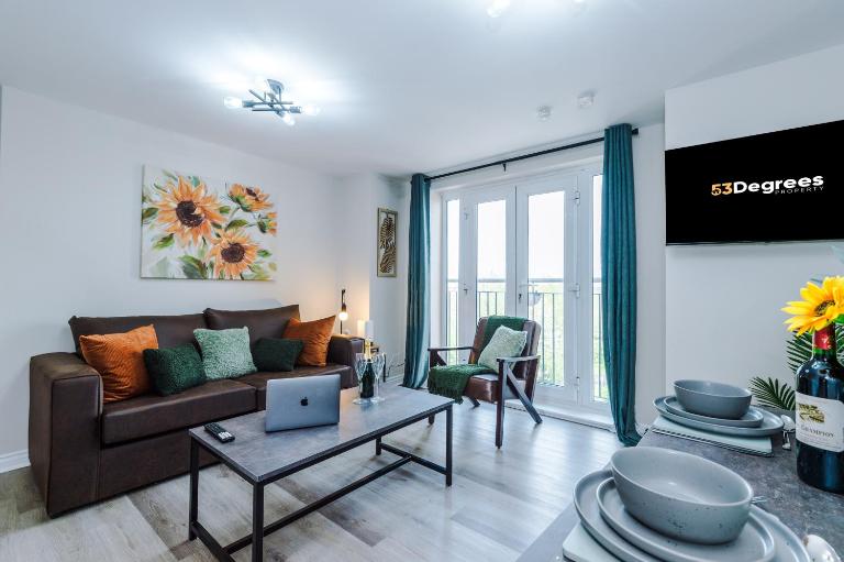 NEW! Stylish 2-Bed Apartment in Manchester by 53 Degrees Property, Great Location - Sleeps 6! - Chambres d'hôtes Manchester